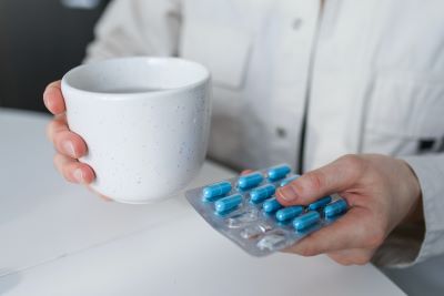 5 Ways to Help Elderly People Keep Track of Their Daily Medication?